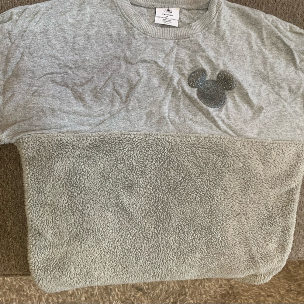 Disney World spirit jersey.